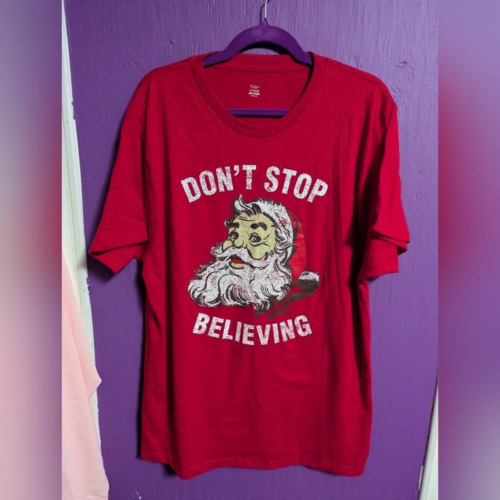 Holiday Time Red DON'T STOP BELIEVING Santa Short Sleeve Graphic Tee XL 1X